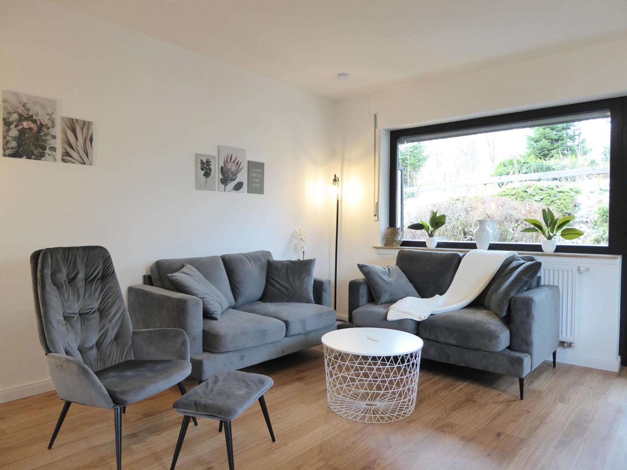 Dreamlounge Winterberg Ferienwohnung 5 Pers Wifi Balkon In Der City Buitenkant foto