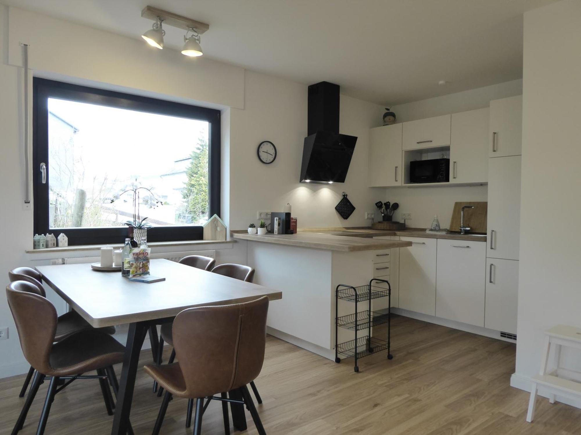 Dreamlounge Winterberg Ferienwohnung 5 Pers Wifi Balkon In Der City Buitenkant foto